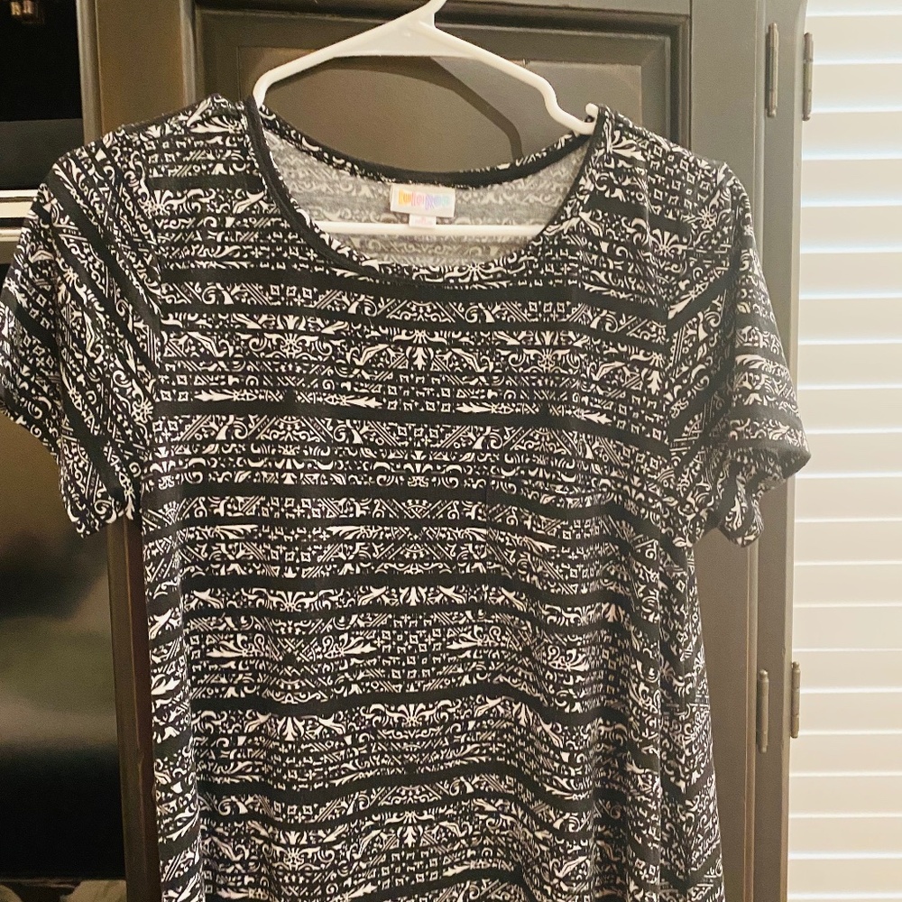 Lularoe Small Carly